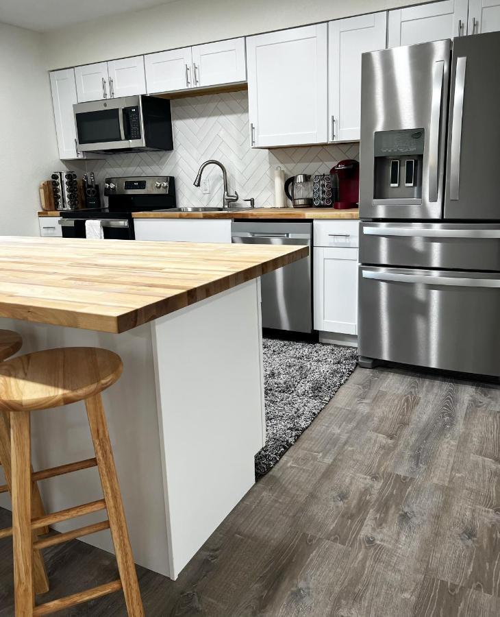 Anchorage Midtown Apartment- Wyoming 1 Ngoại thất bức ảnh